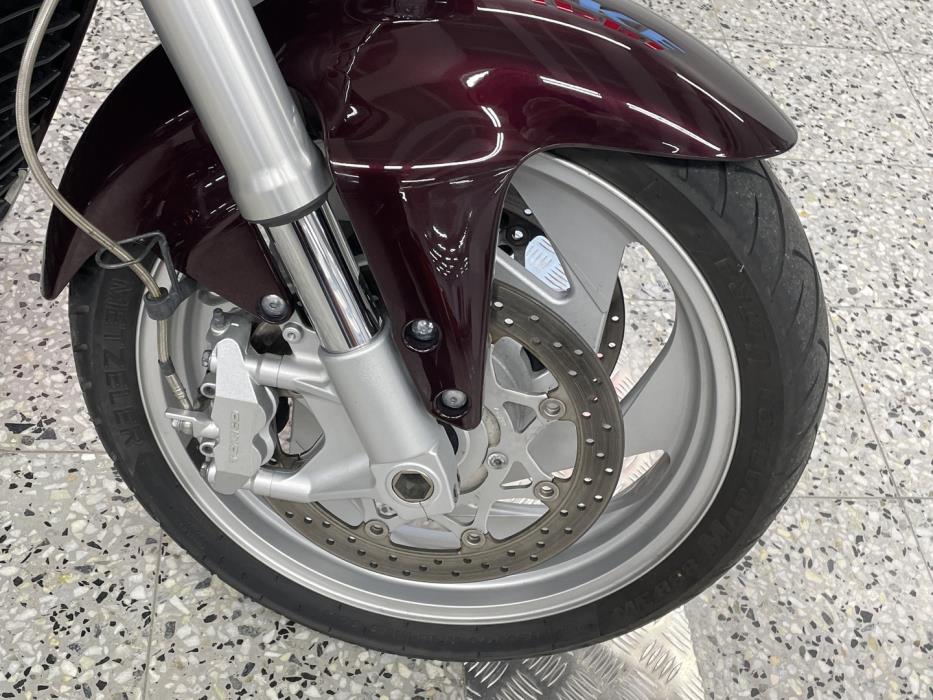 SUZUKI Intruder 2010