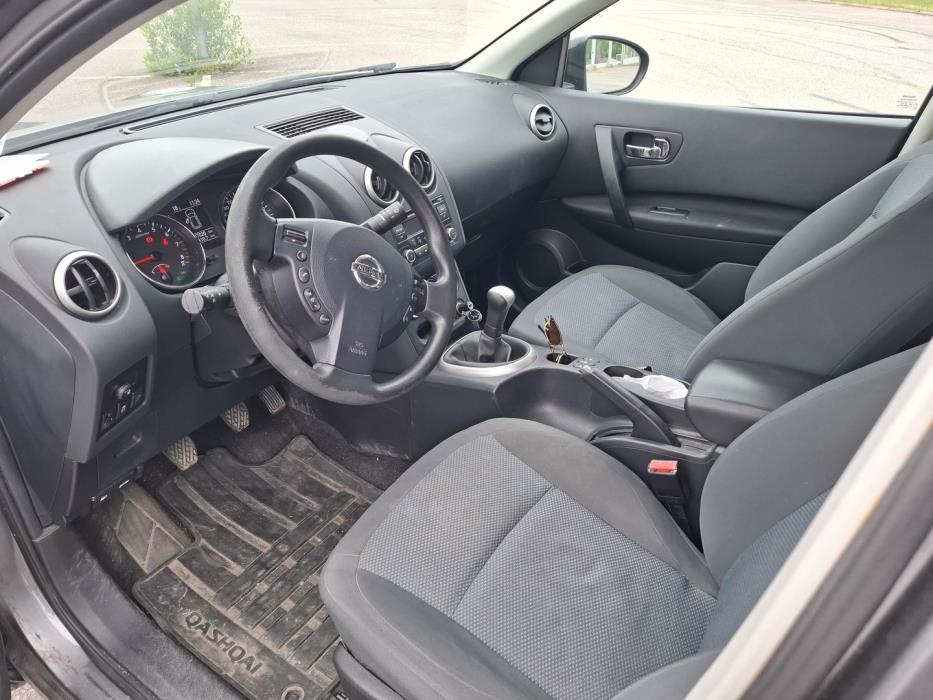 NISSAN Qashqai 2014