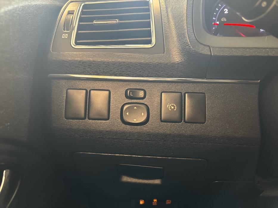 TOYOTA Avensis 2014