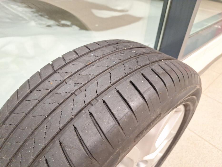 VOLVO V40 Cross Country 2017