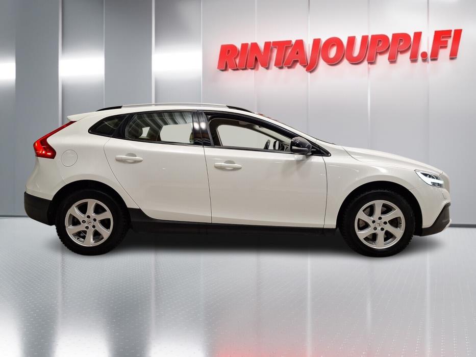 VOLVO V40 Cross Country 2017