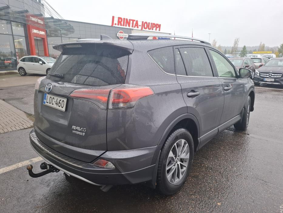 TOYOTA RAV4 2017