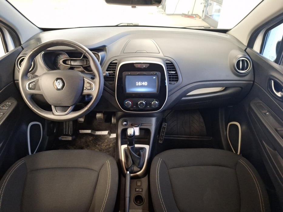 RENAULT Captur 2018