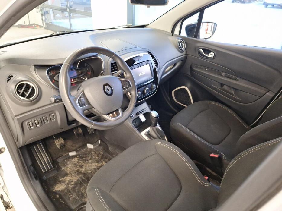 RENAULT Captur 2018