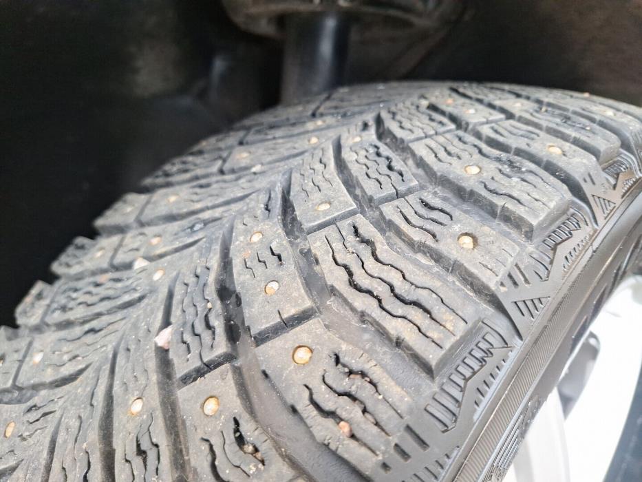 MERCEDES-BENZ A 2020