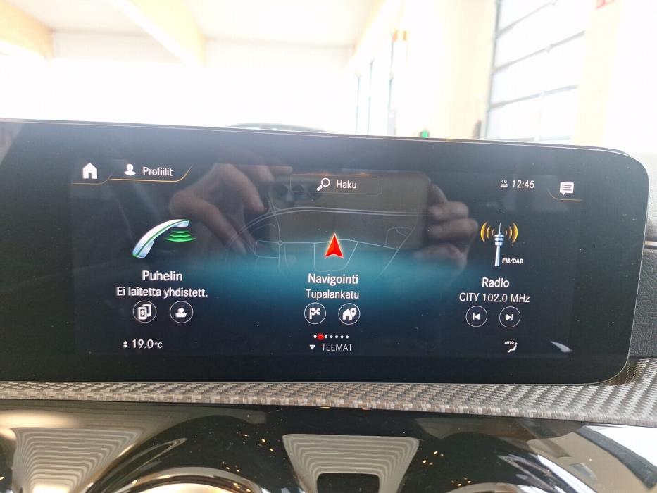 MERCEDES-BENZ A 2020