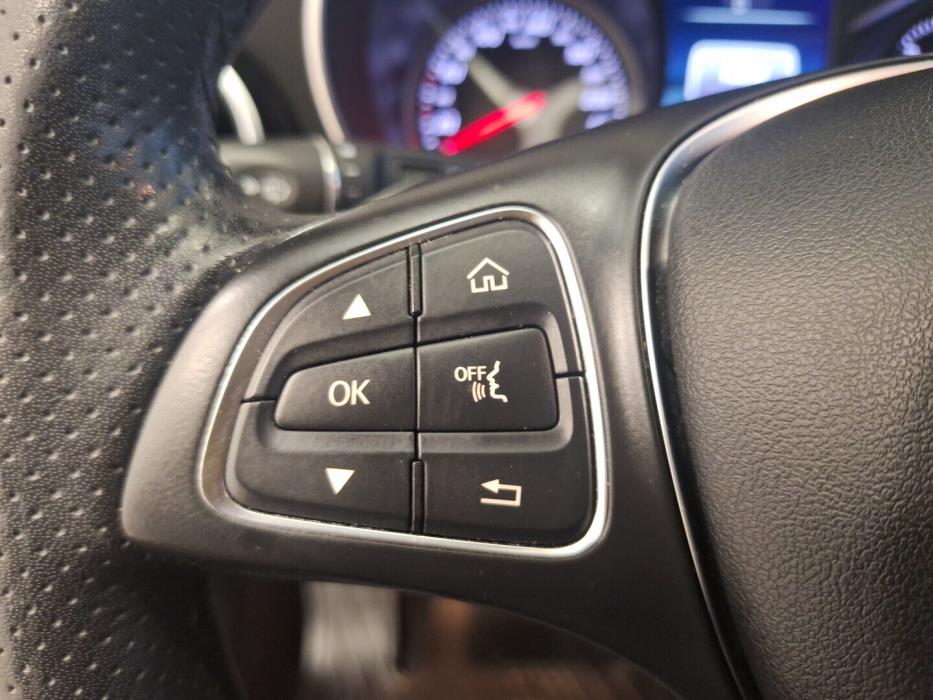 MERCEDES-BENZ C 2017