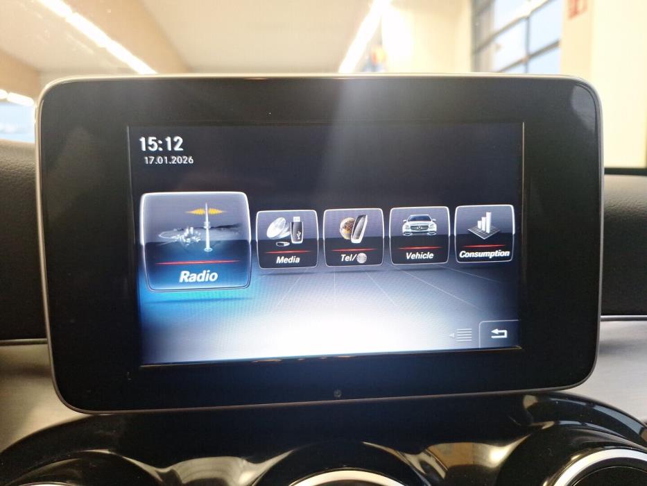 MERCEDES-BENZ C 2017