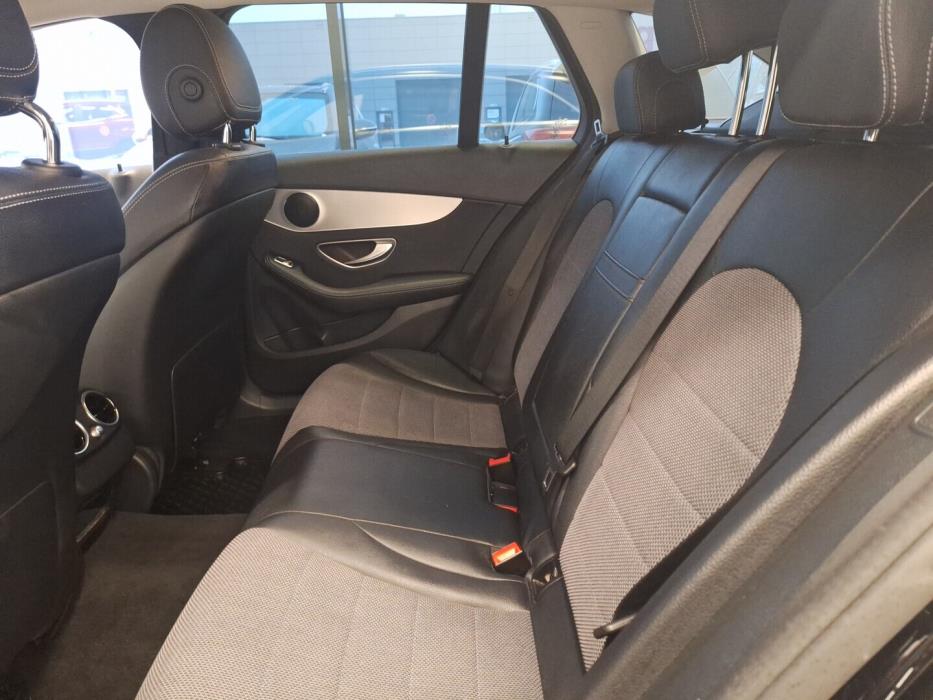 MERCEDES-BENZ C 2017