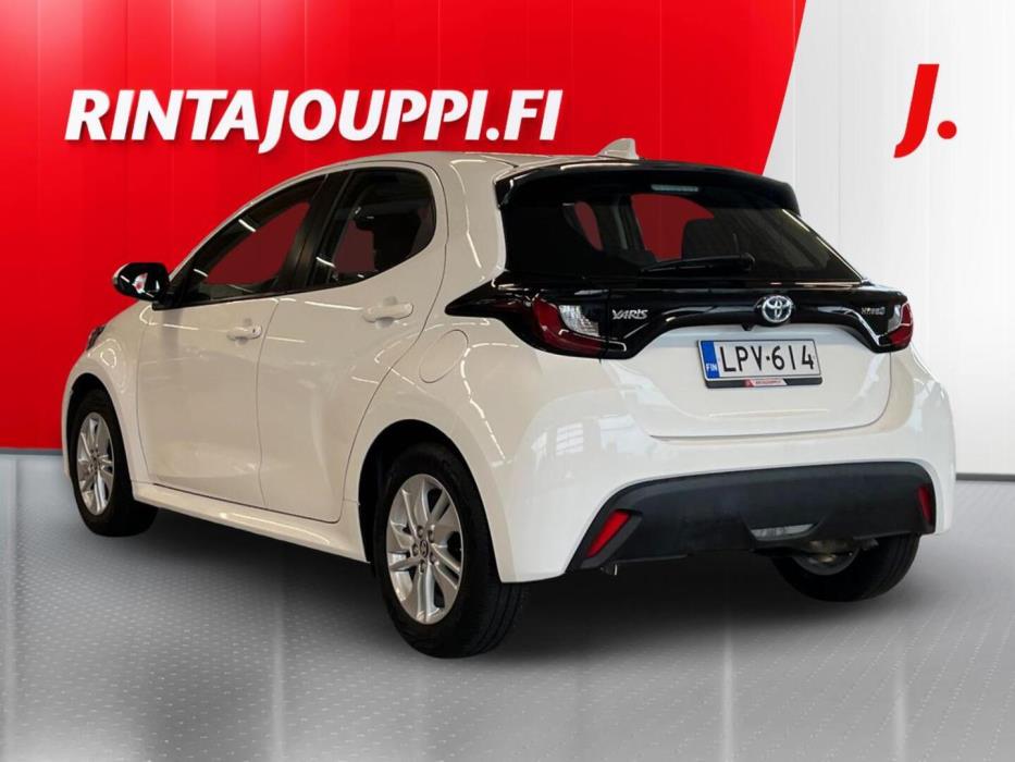 TOYOTA Yaris 2021