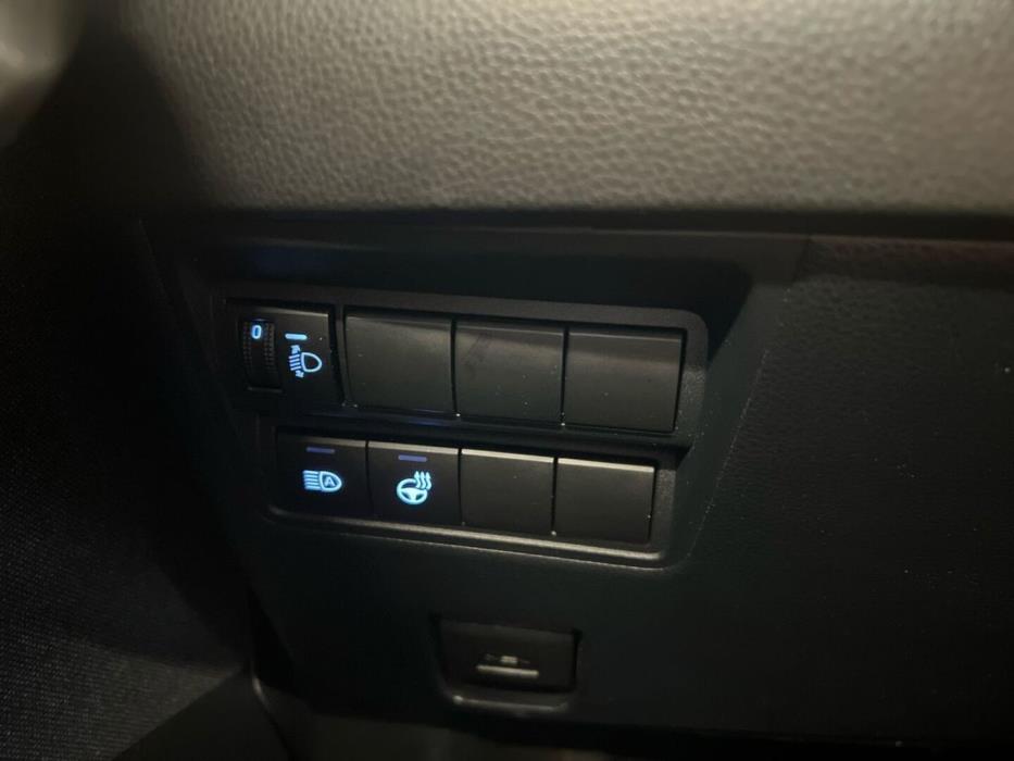 TOYOTA Yaris 2021