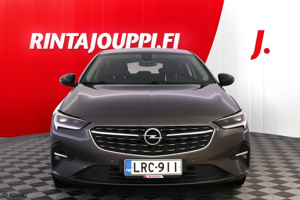 OPEL Insignia 2022