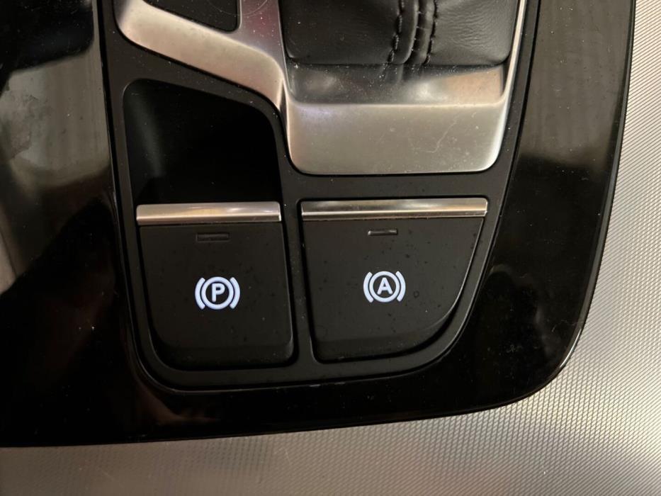 AUDI Q5 2023