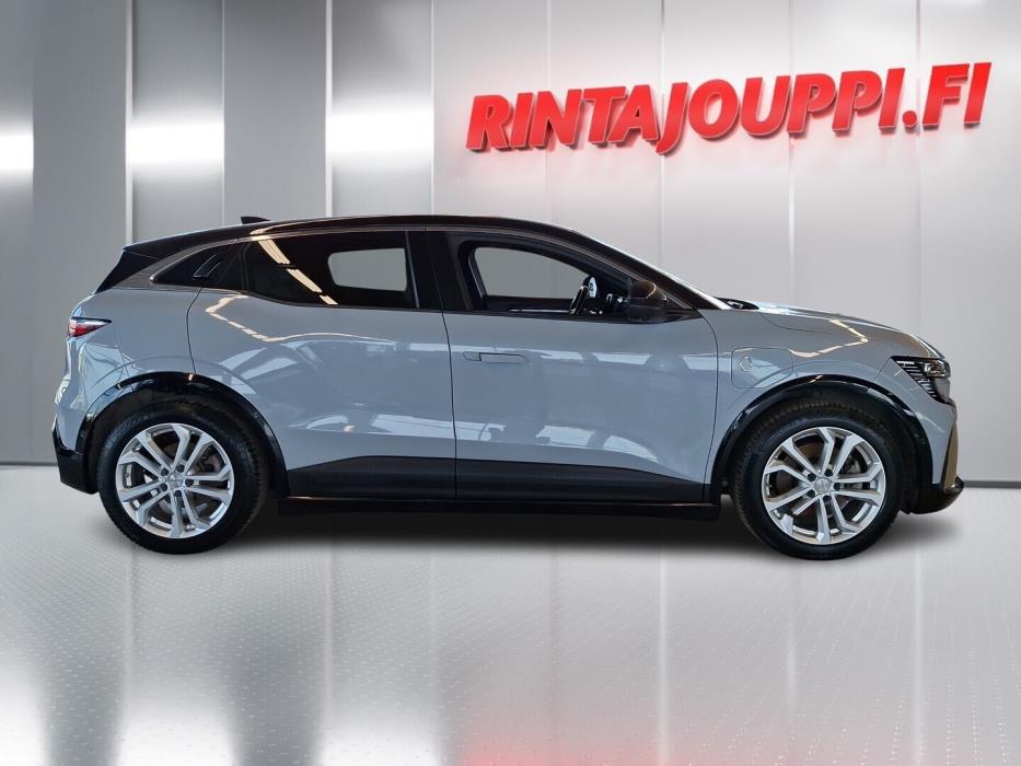 RENAULT Megane 2022