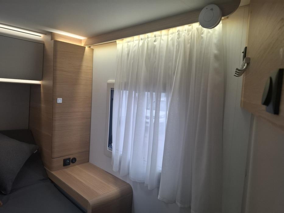 ADRIA MATRIX AXESS 670 SC 2023