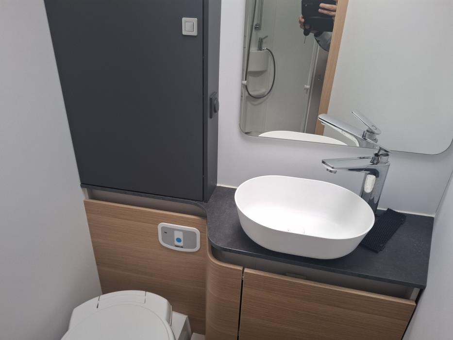 ADRIA MATRIX AXESS 670 SC 2023