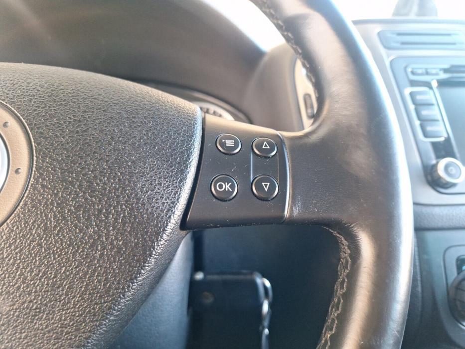 VOLKSWAGEN Tiguan 2010