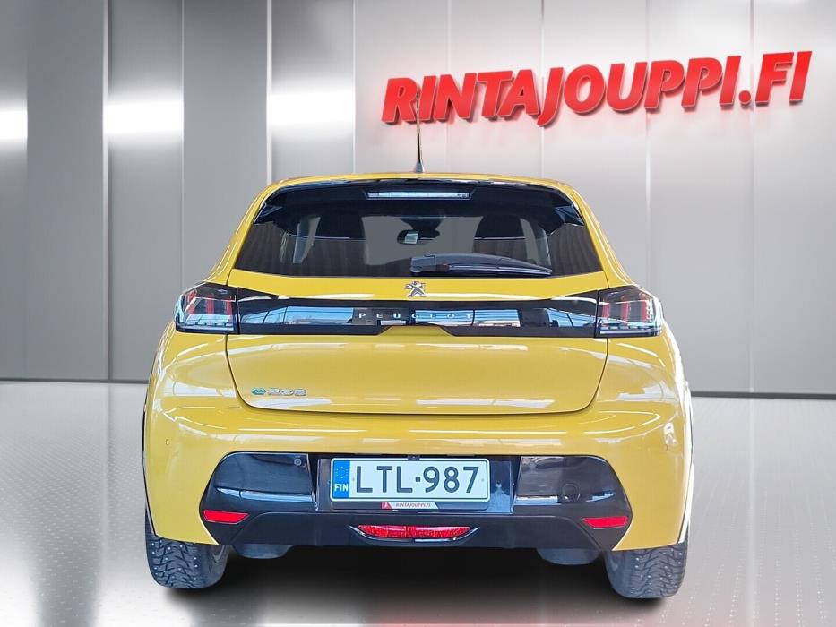 PEUGEOT e-208 2022