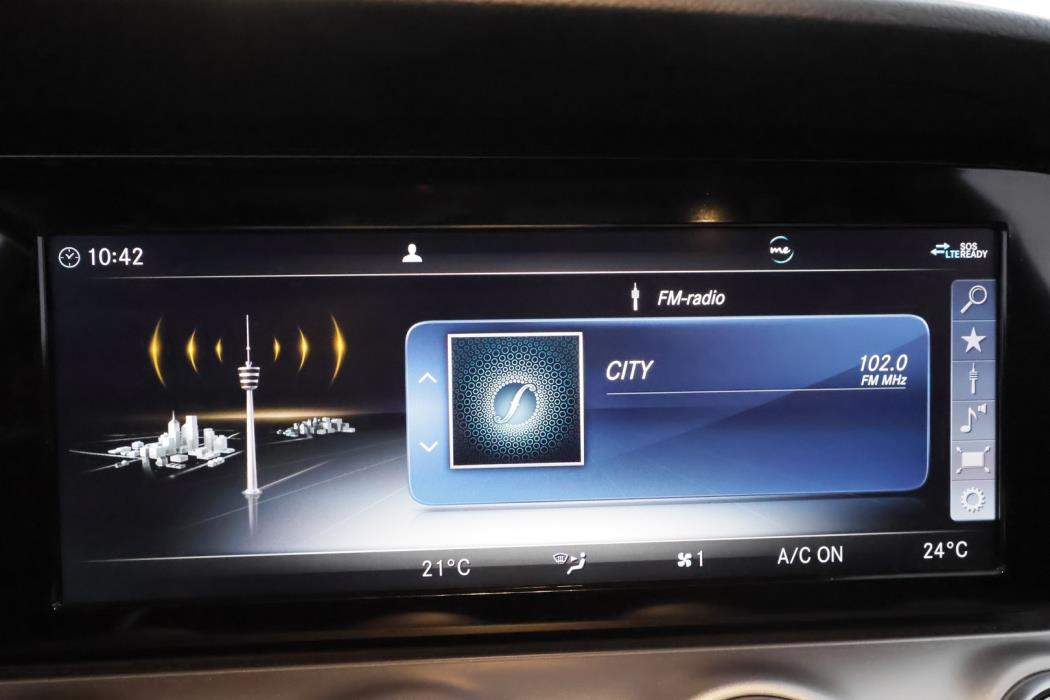 MERCEDES-BENZ E 2019