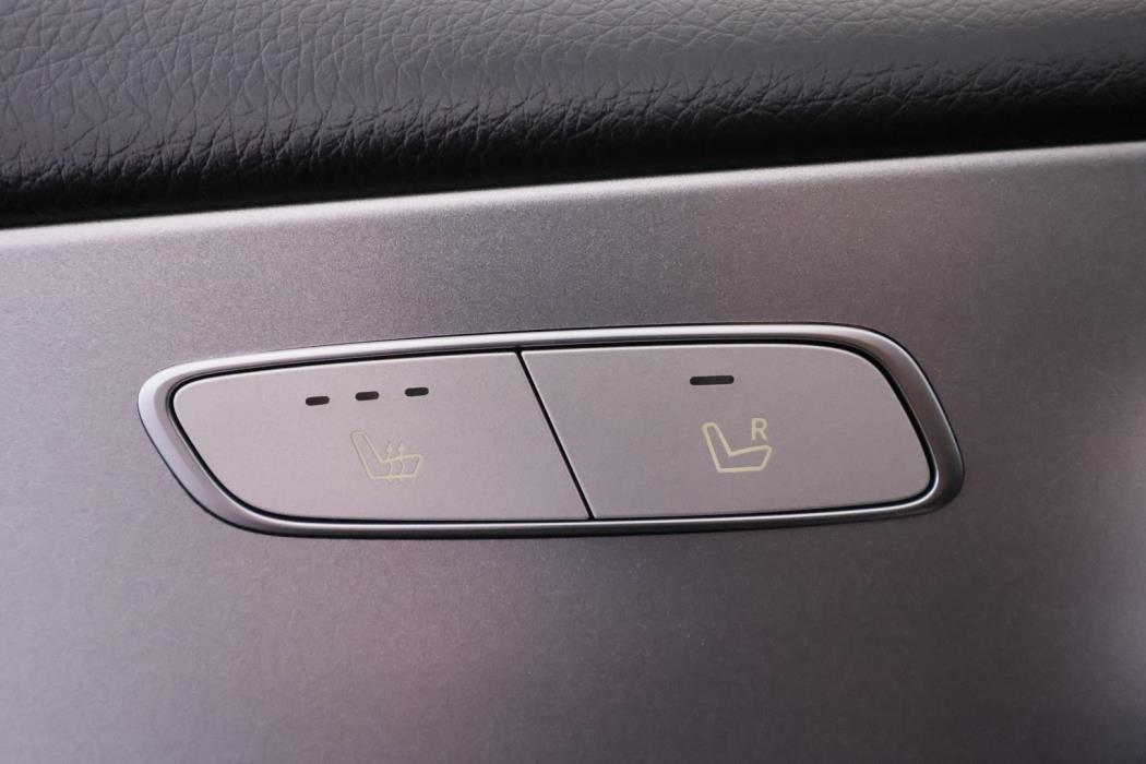 MERCEDES-BENZ E 2019