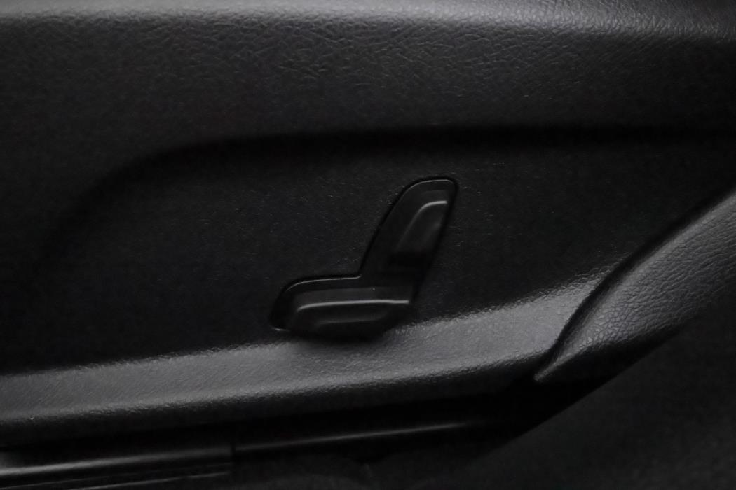 MERCEDES-BENZ E 2019