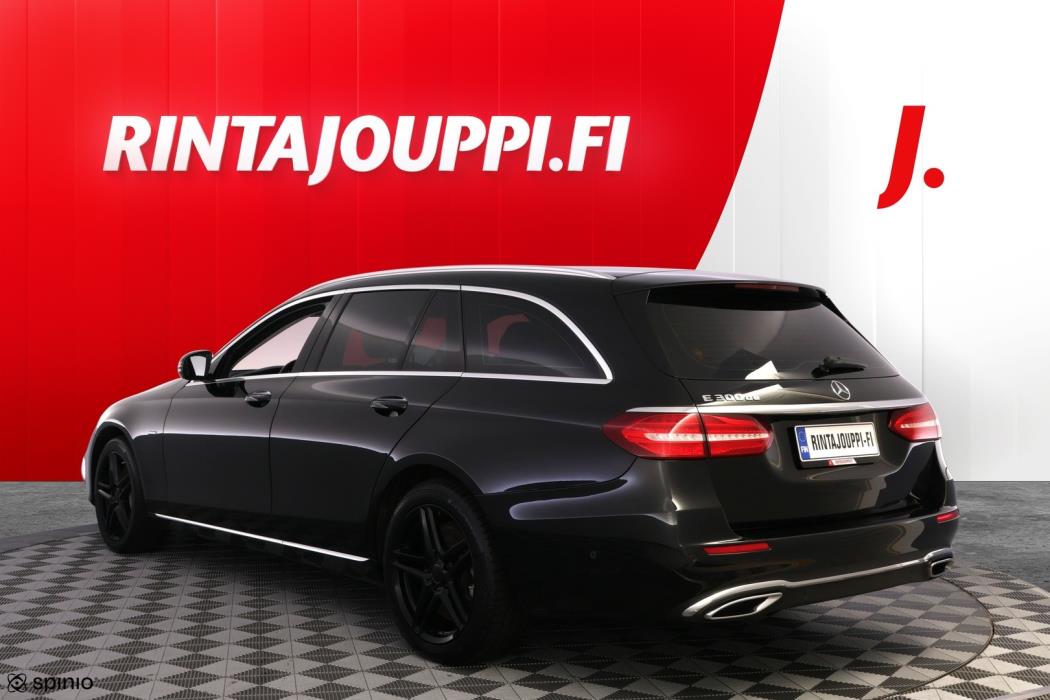 MERCEDES-BENZ E 2019