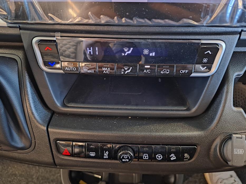 ADRIA CORAL XL 670 SL 2026