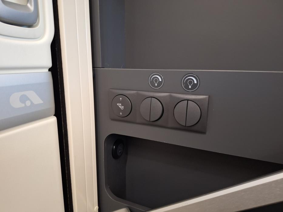 ADRIA CORAL XL 670 SL 2026