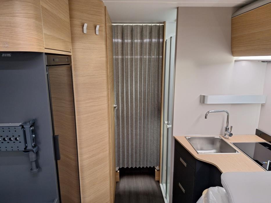 ADRIA Matrix 670 SL 60 Years Selection 2026