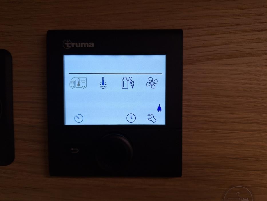 ADRIA Matrix 670 SL 60 Years Selection 2026