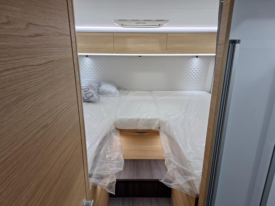ADRIA Matrix 670 SL 60 Years Selection 2026