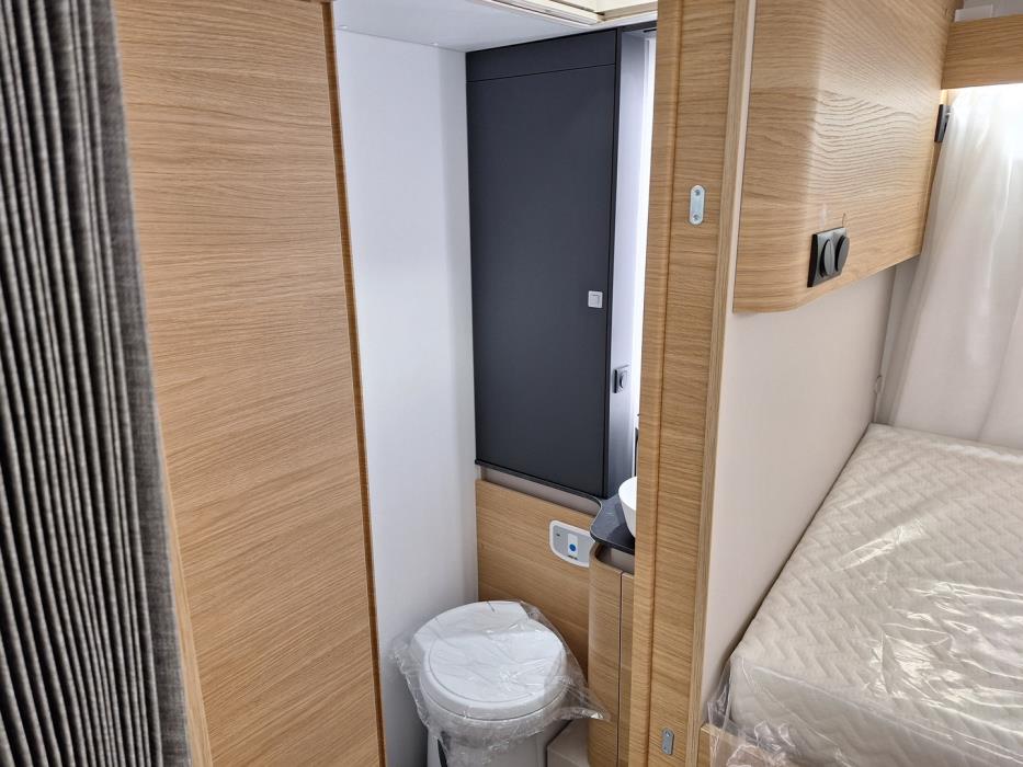 ADRIA Matrix 670 SL 60 Years Selection 2026