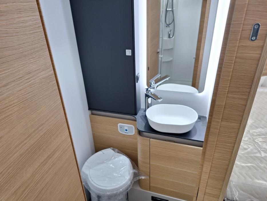 ADRIA Matrix 670 SL 60 Years Selection 2026