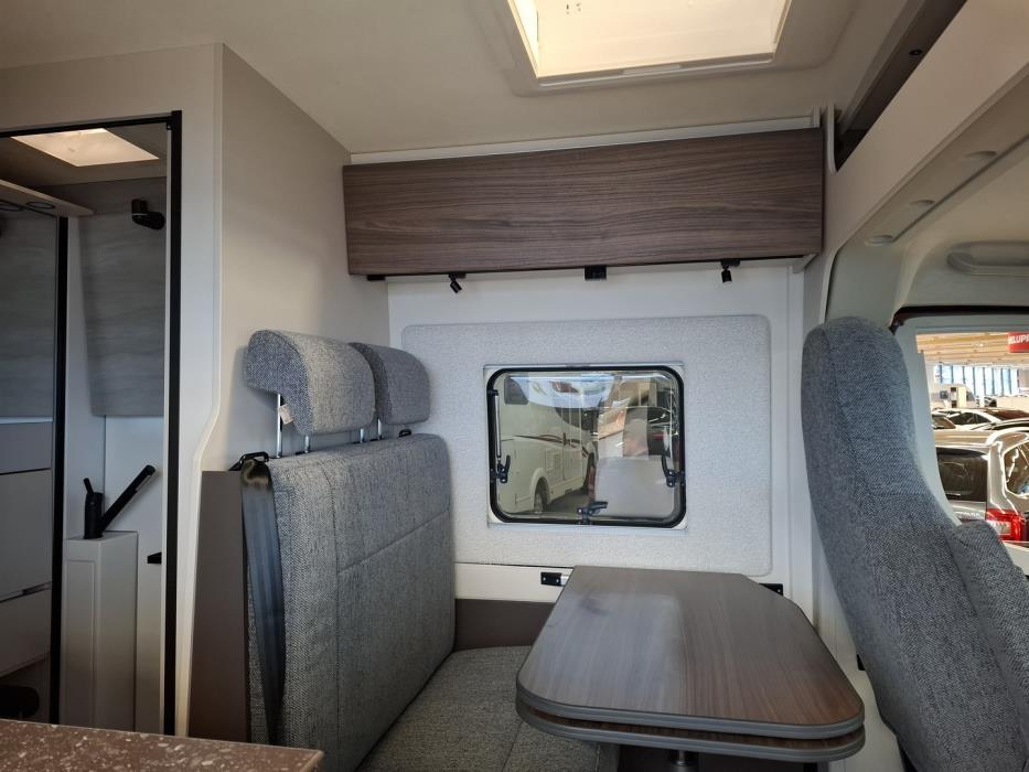 BÜRSTNER PAPILLON PC 2026