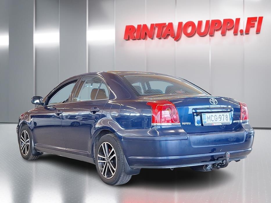 TOYOTA Avensis 2003