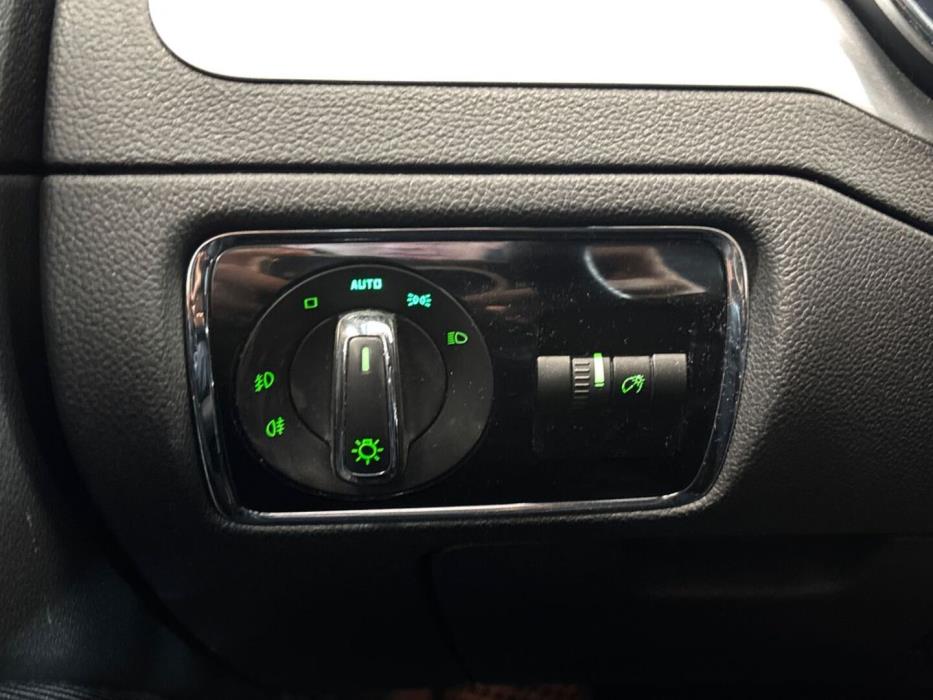 SKODA Superb 2014
