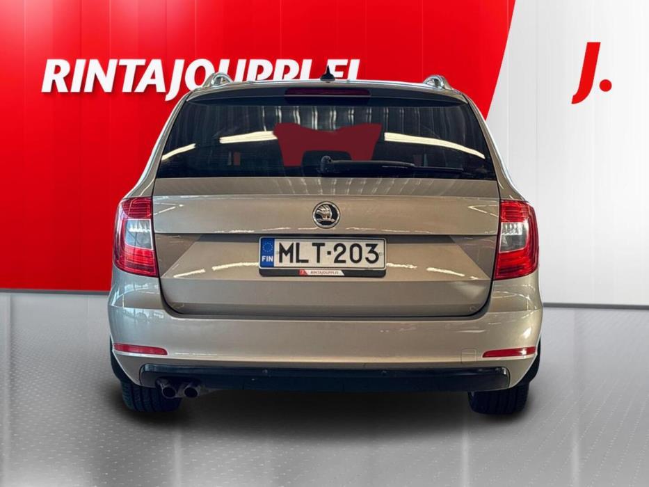 SKODA Superb 2014