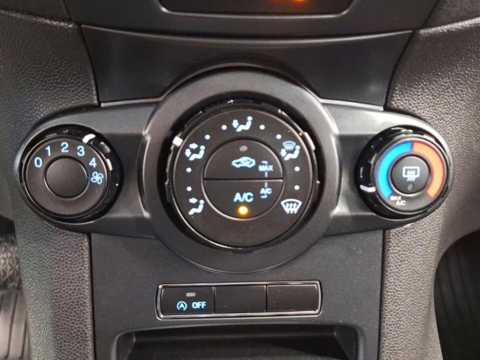 FORD Fiesta 2014