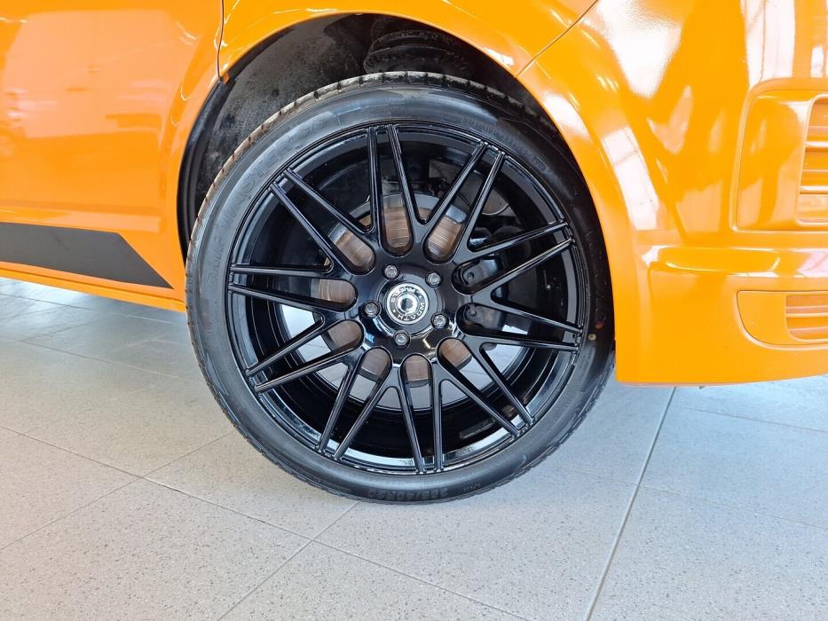 VOLKSWAGEN Transporter 2016