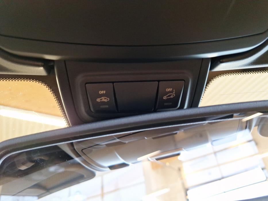 MERCEDES-BENZ SLK 2011