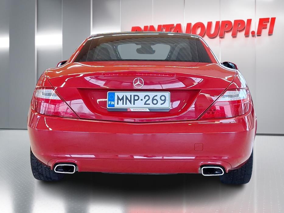 MERCEDES-BENZ SLK 2011
