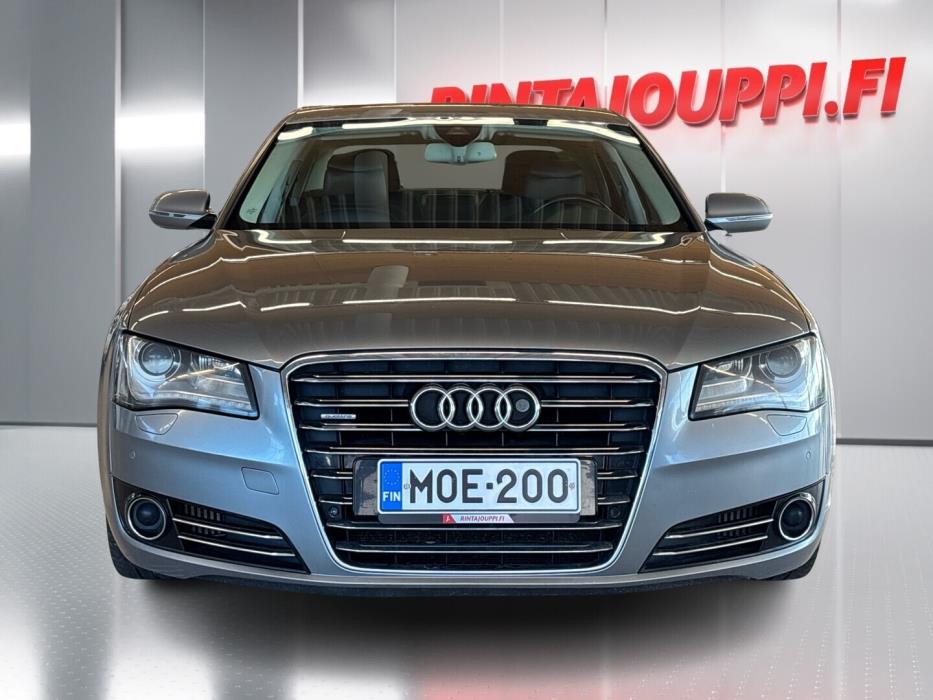 AUDI A8 2010