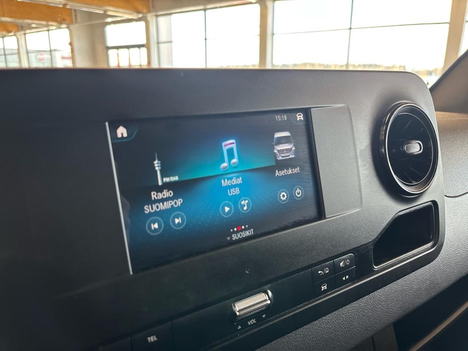 MERCEDES-BENZ Sprinter 2022