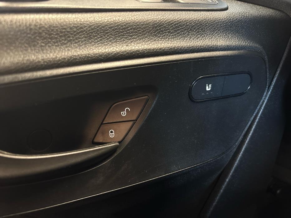 MERCEDES-BENZ Sprinter 2022