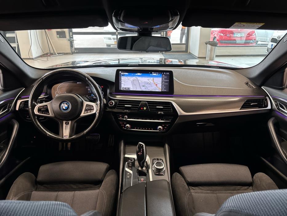 BMW 530 2022