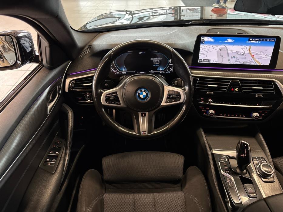 BMW 530 2022