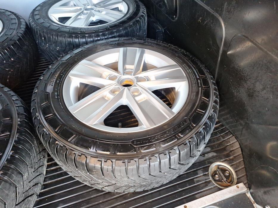 VOLKSWAGEN Transporter 2019