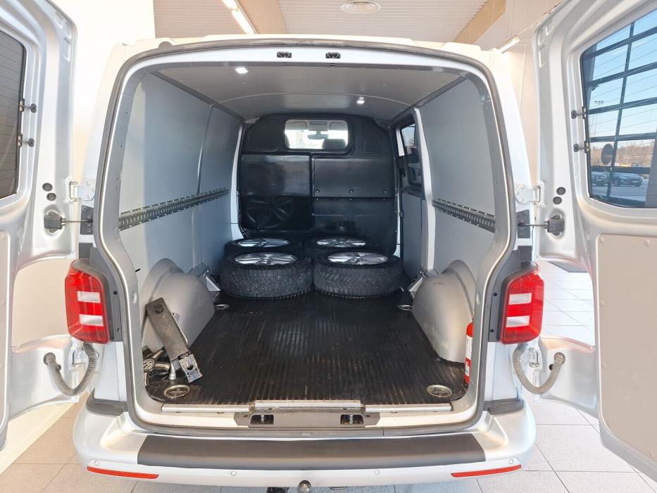 VOLKSWAGEN Transporter 2019