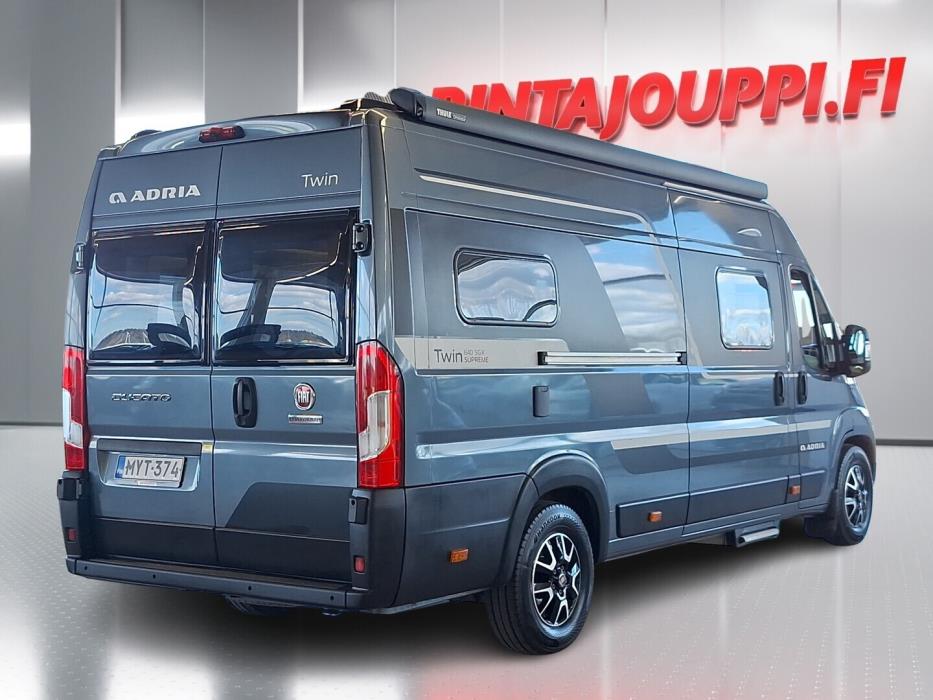 ADRIA TWIN SUPREME 2020