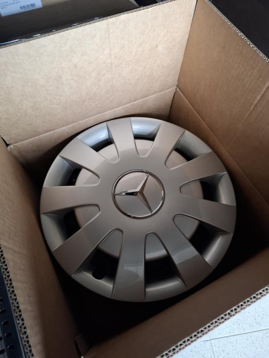 ADRIA MATRIX SUPREME 670 DL 2025